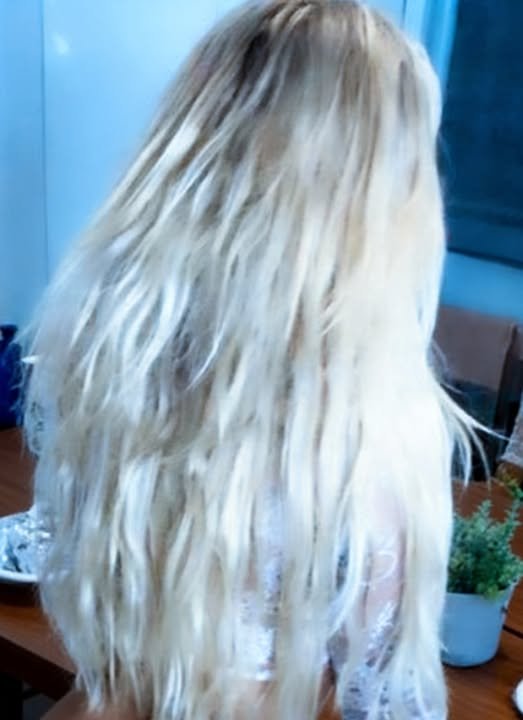 Why One Grandmother’s Viral Photo Is Sparking a Bigger Conversation About Age and Beauty