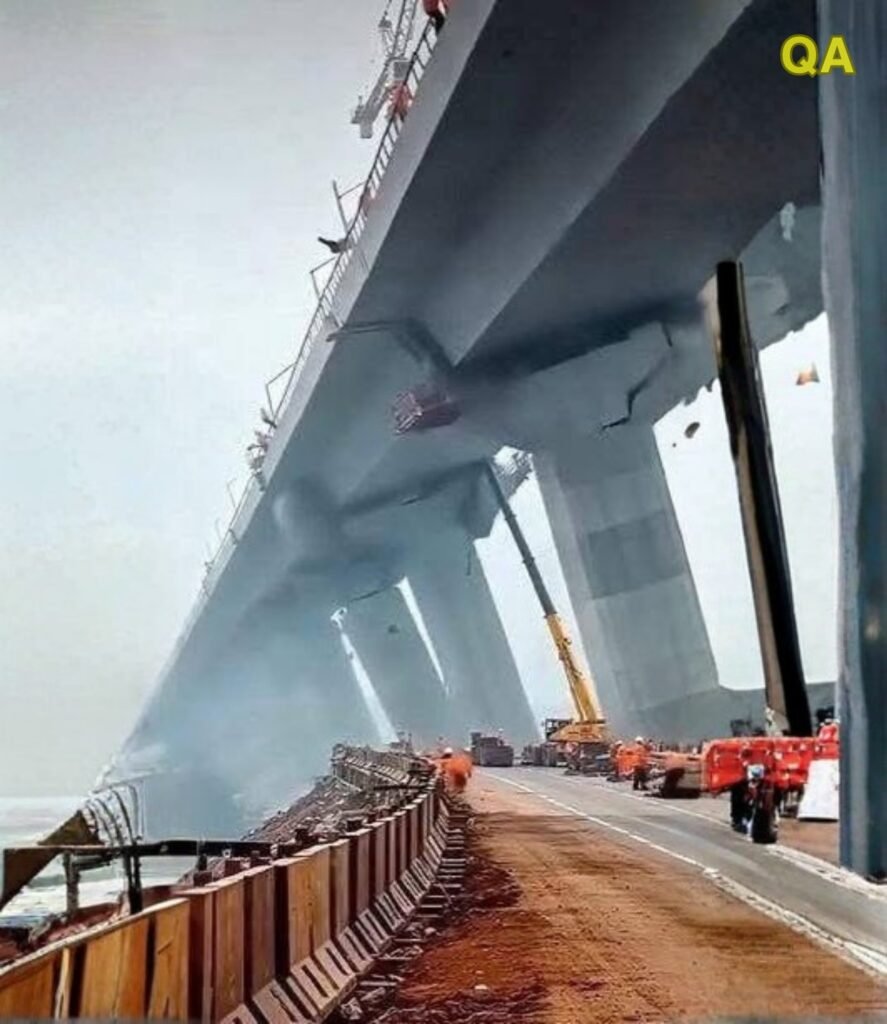 Reports of a Powerful 7.7 Earthquake Spread Online — What’s Actually Confirmed